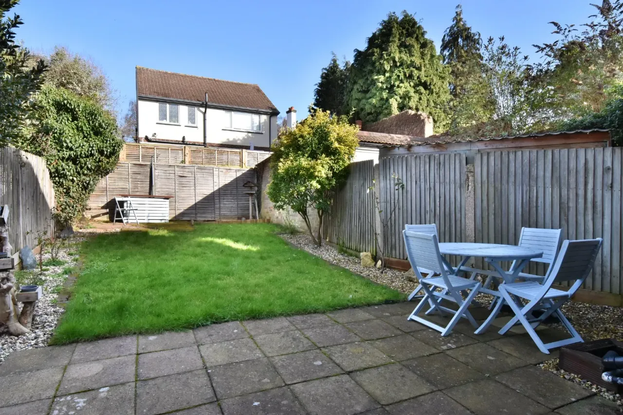Warren Avenue, Bromley, photo 2