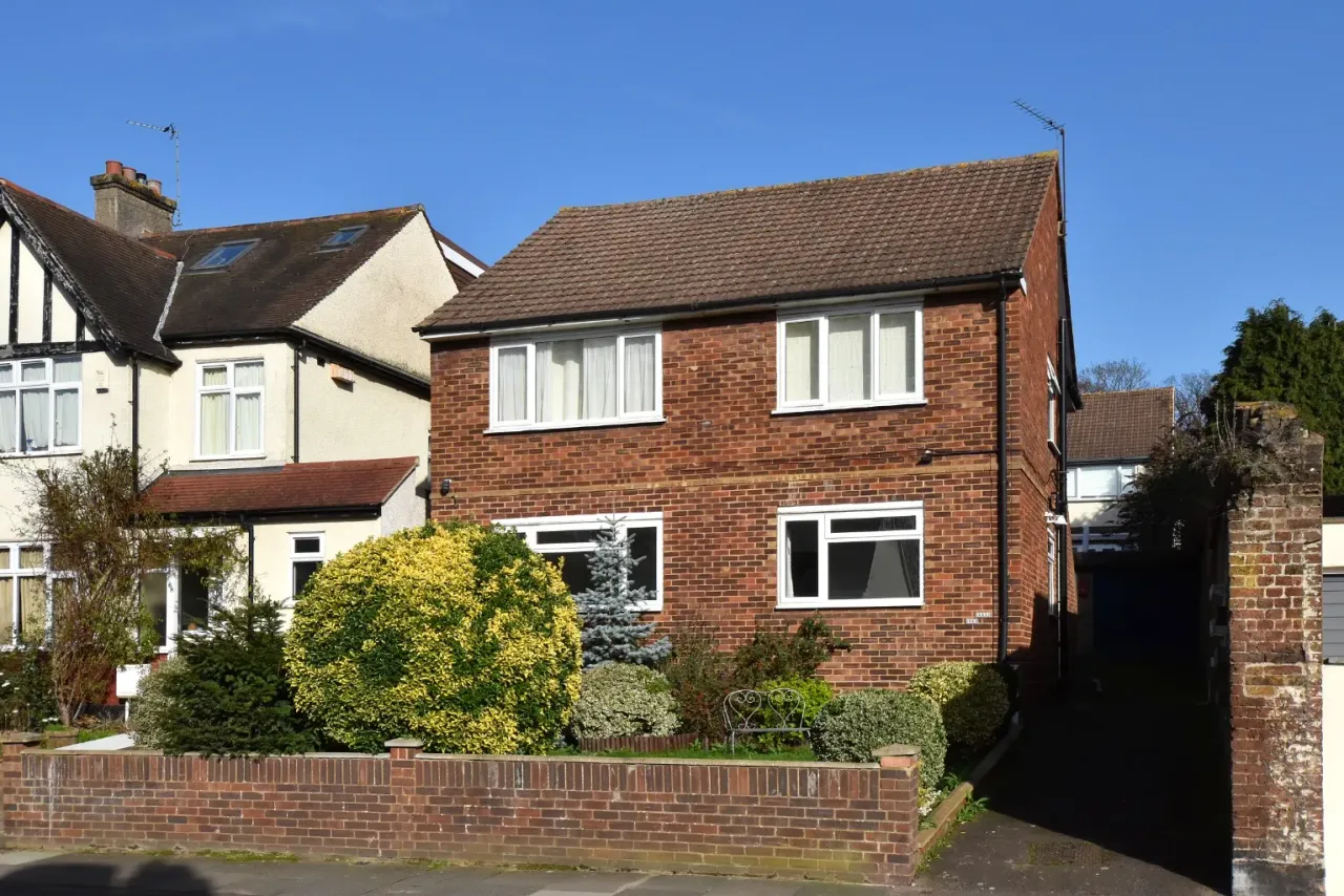 Warren Avenue, Bromley, photo 9