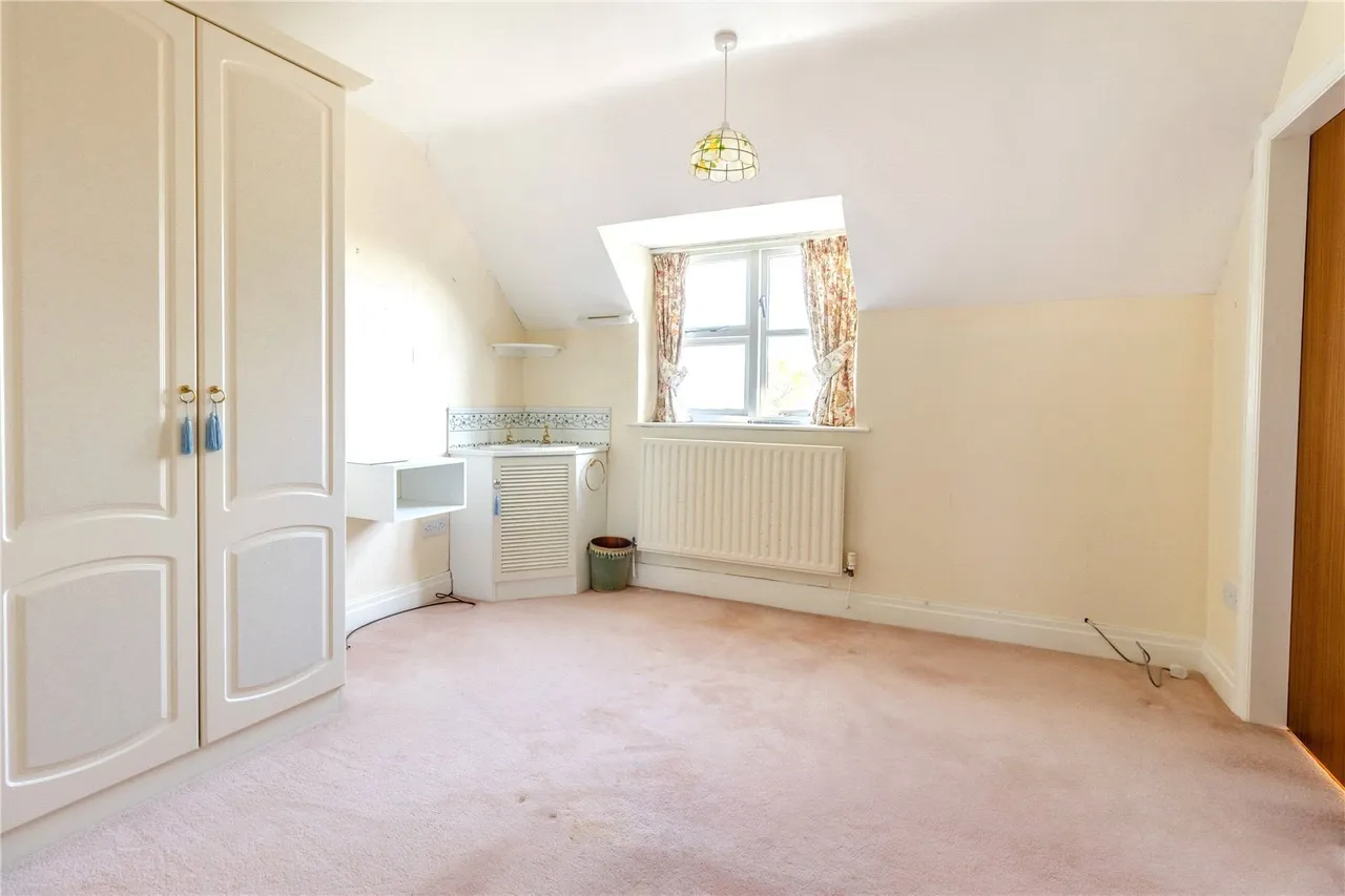 Parkside, Nr Rossett, LL12, photo 11