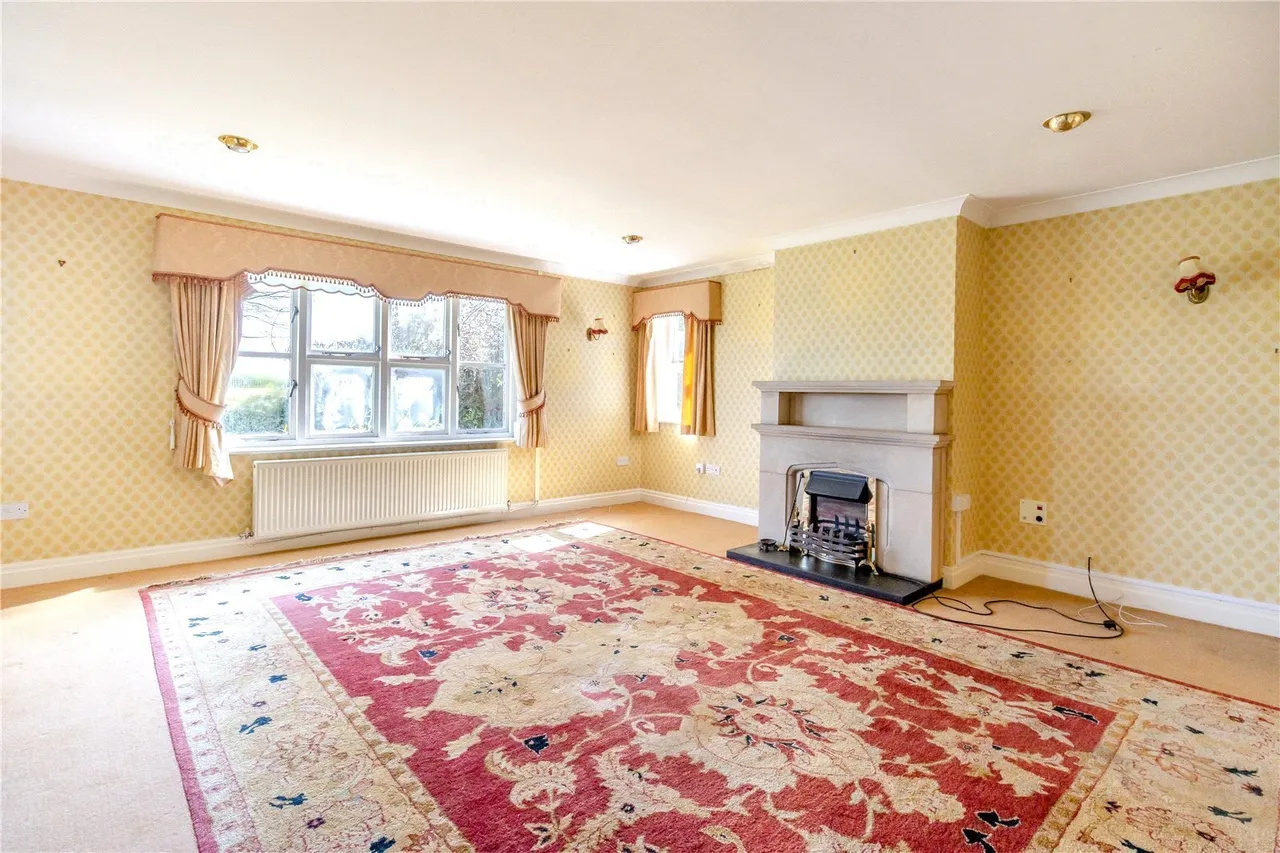 Parkside, Nr Rossett, LL12, photo 9