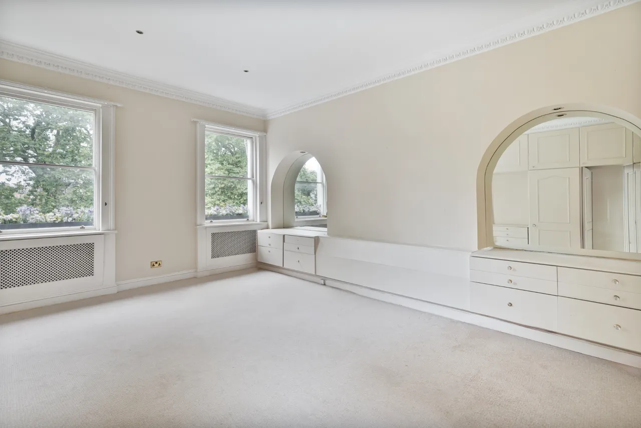 Lowndes Square, Knightsbridge, London, photo 8