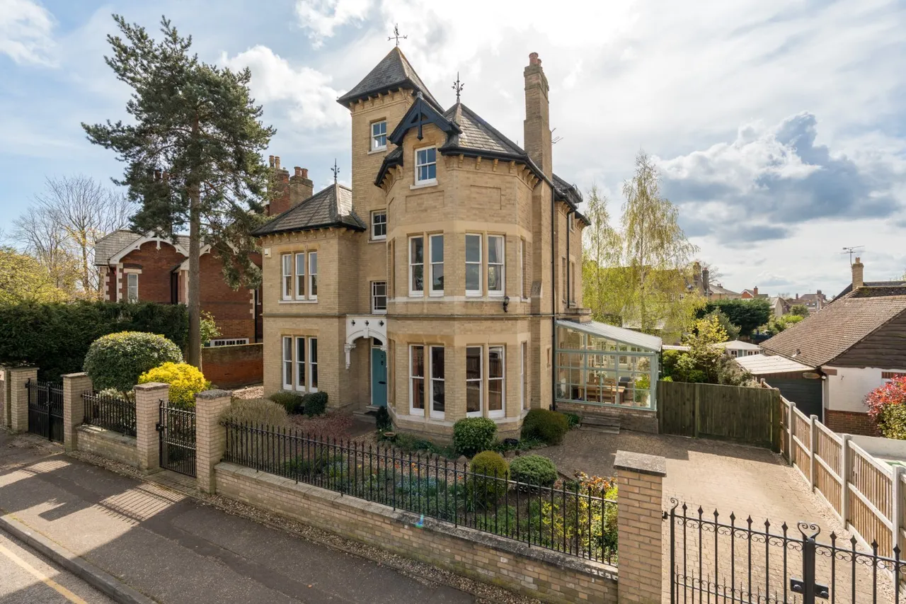Queens Road, Lexden, CO3, photo 37