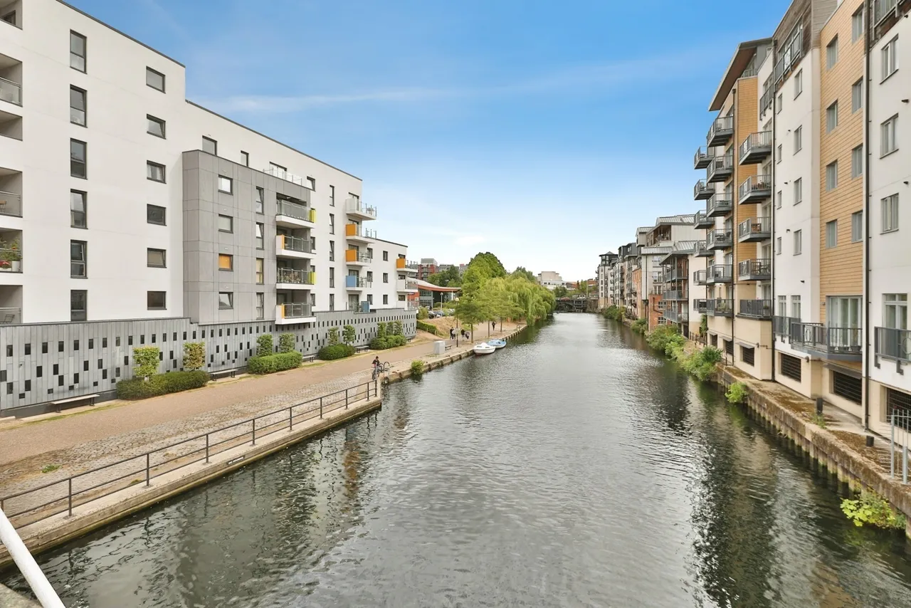 Geoffrey Watling Way, Norwich, Norfolk, NR1, photo 14