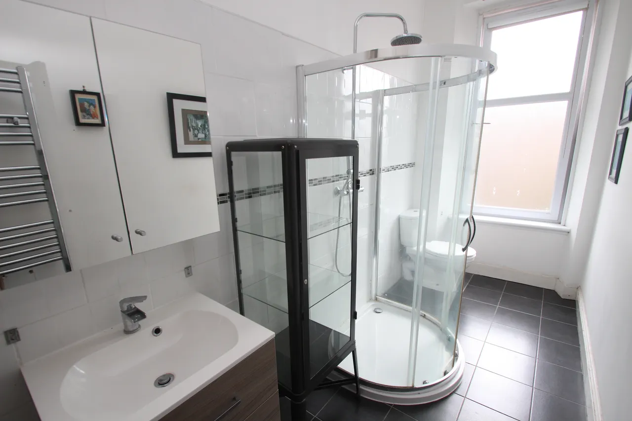 Lawrence Street, Partick, G11, photo 13
