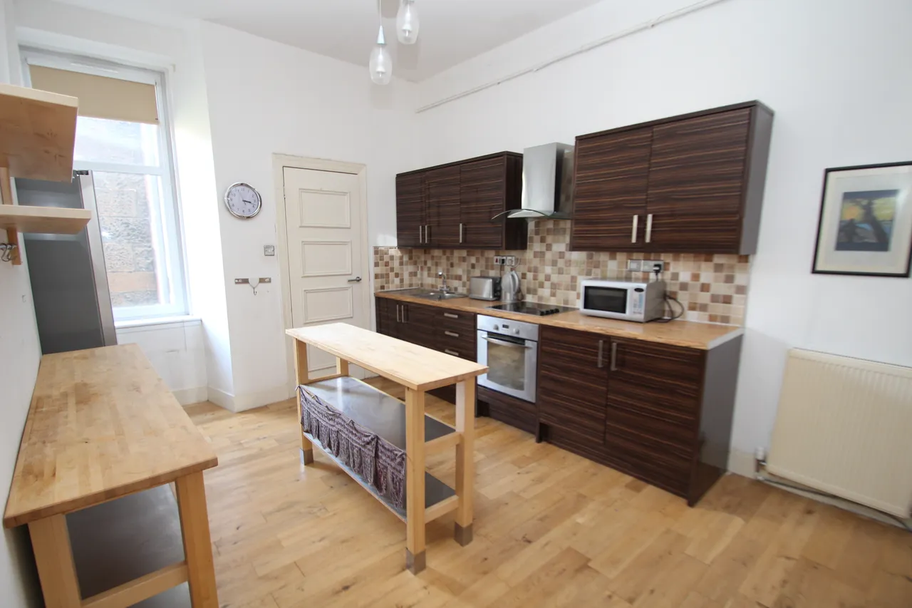 Lawrence Street, Partick, G11, photo 6