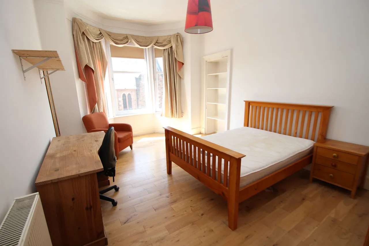 Lawrence Street, Partick, G11, photo 9