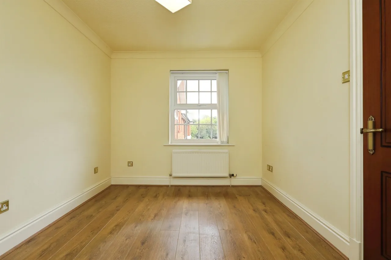 Bedford Court, Bawtry, Doncaster, photo 8