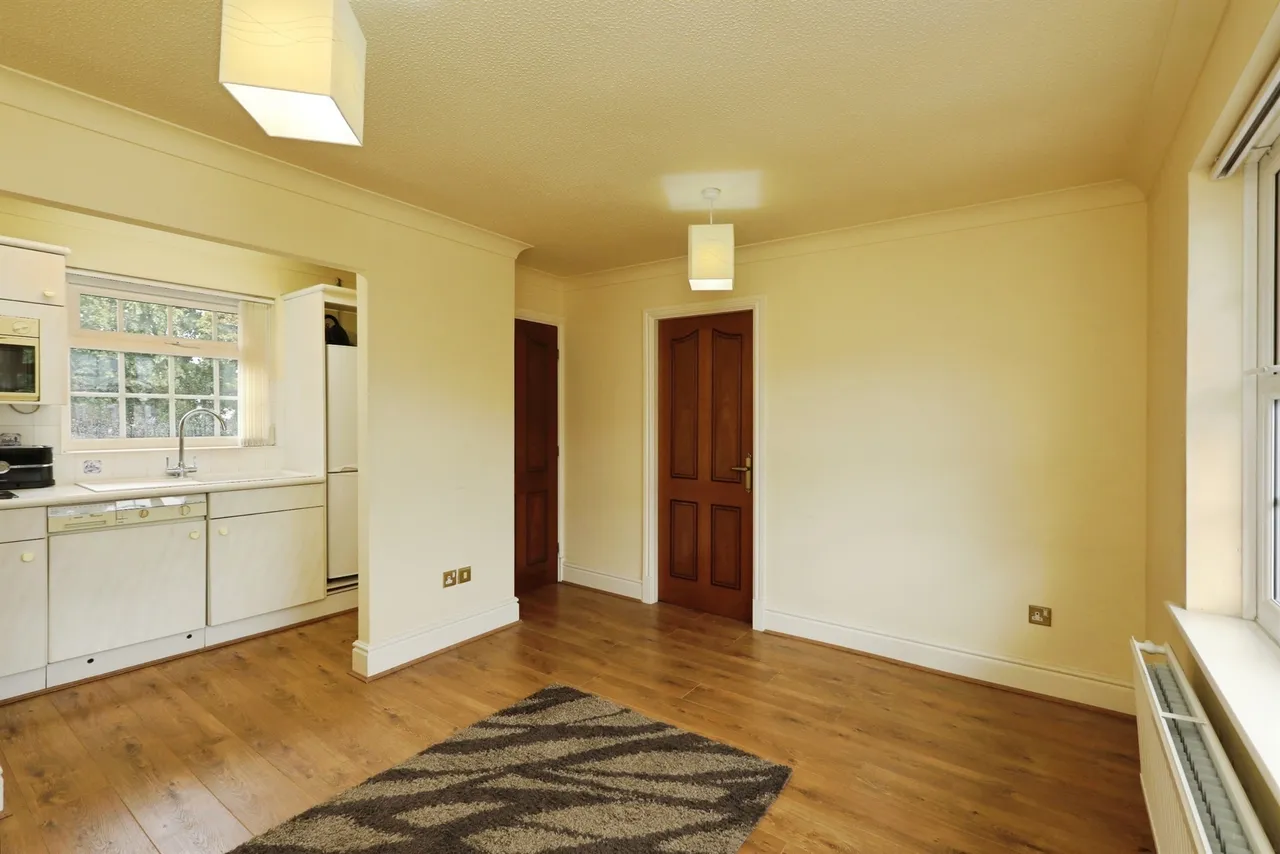 Bedford Court, Bawtry, Doncaster, photo 6