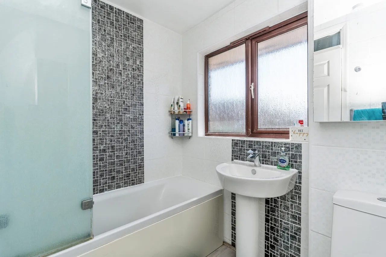 Perrywood Gardens, West Totton, SO40, photo 23