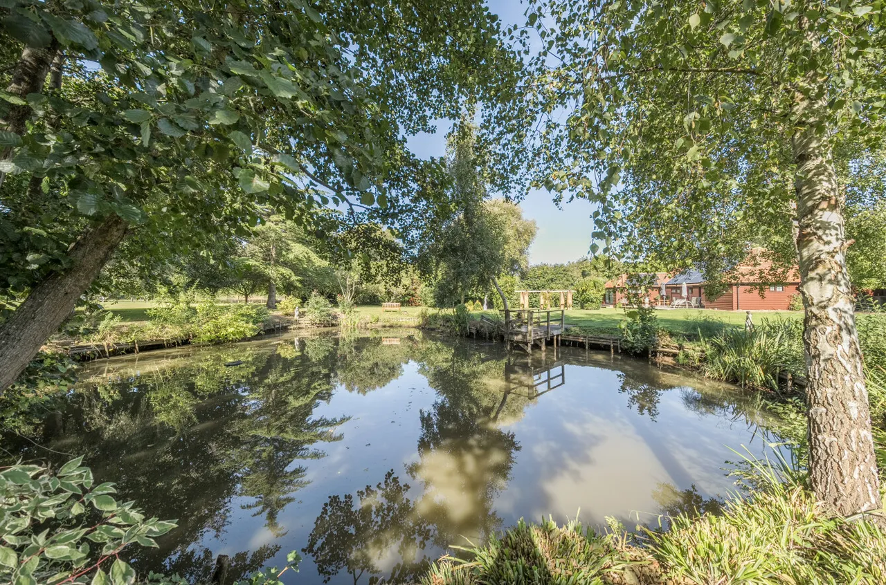 Dairy Lane, Chainhurst, TN12, photo 12