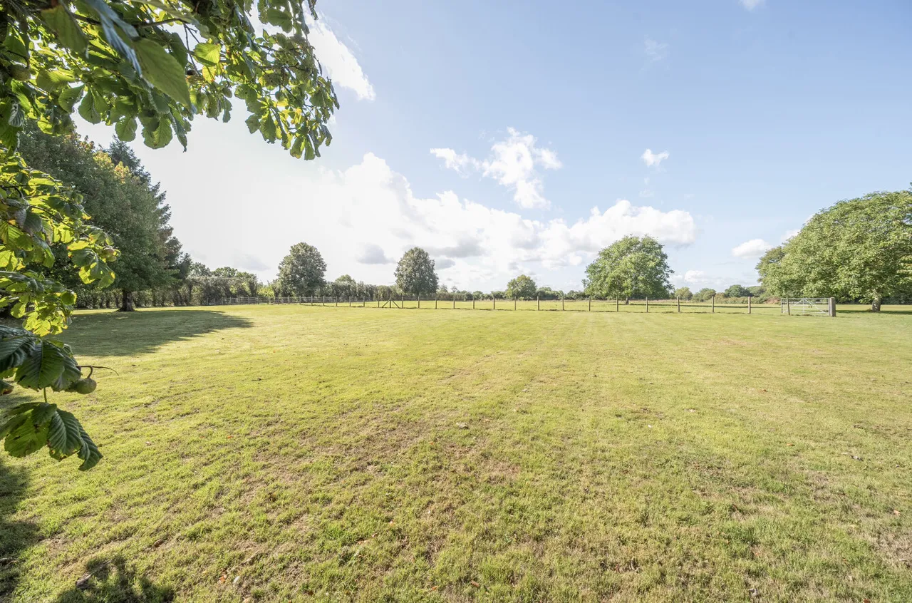 Dairy Lane, Chainhurst, TN12, photo 2