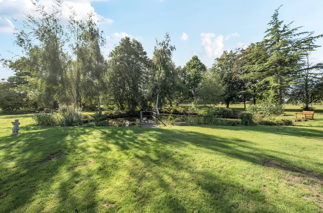Dairy Lane, Chainhurst, TN12, photo 13