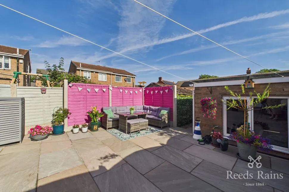 Girnhill Lane, Featherstone, WF7, photo 10