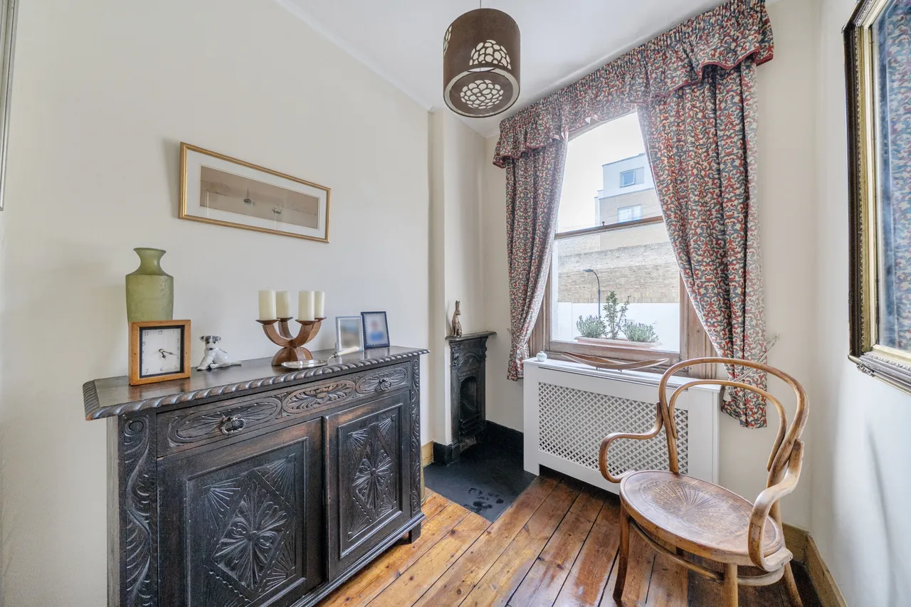 1a Haldane Road, London, photo 5
