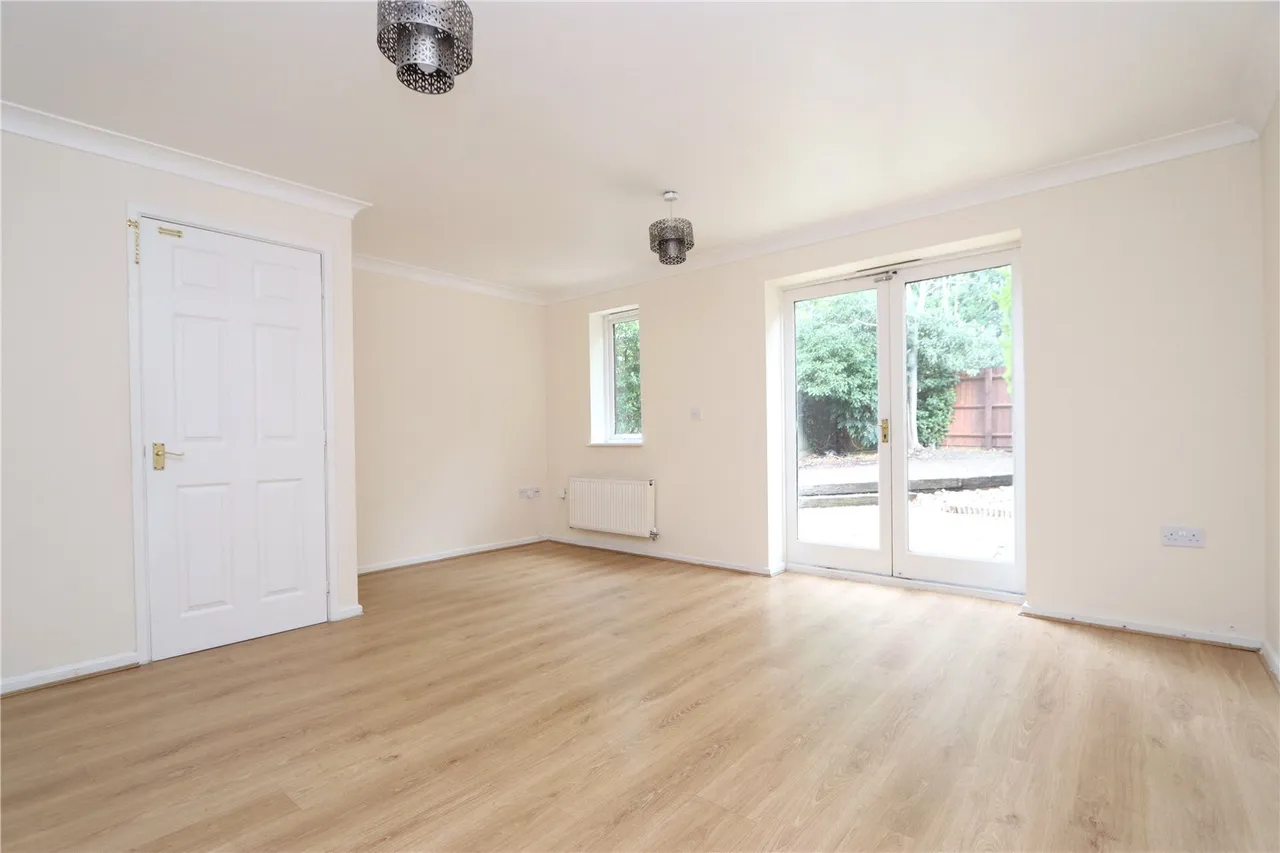 Shenley Brook End, Milton Keynes, photo 5