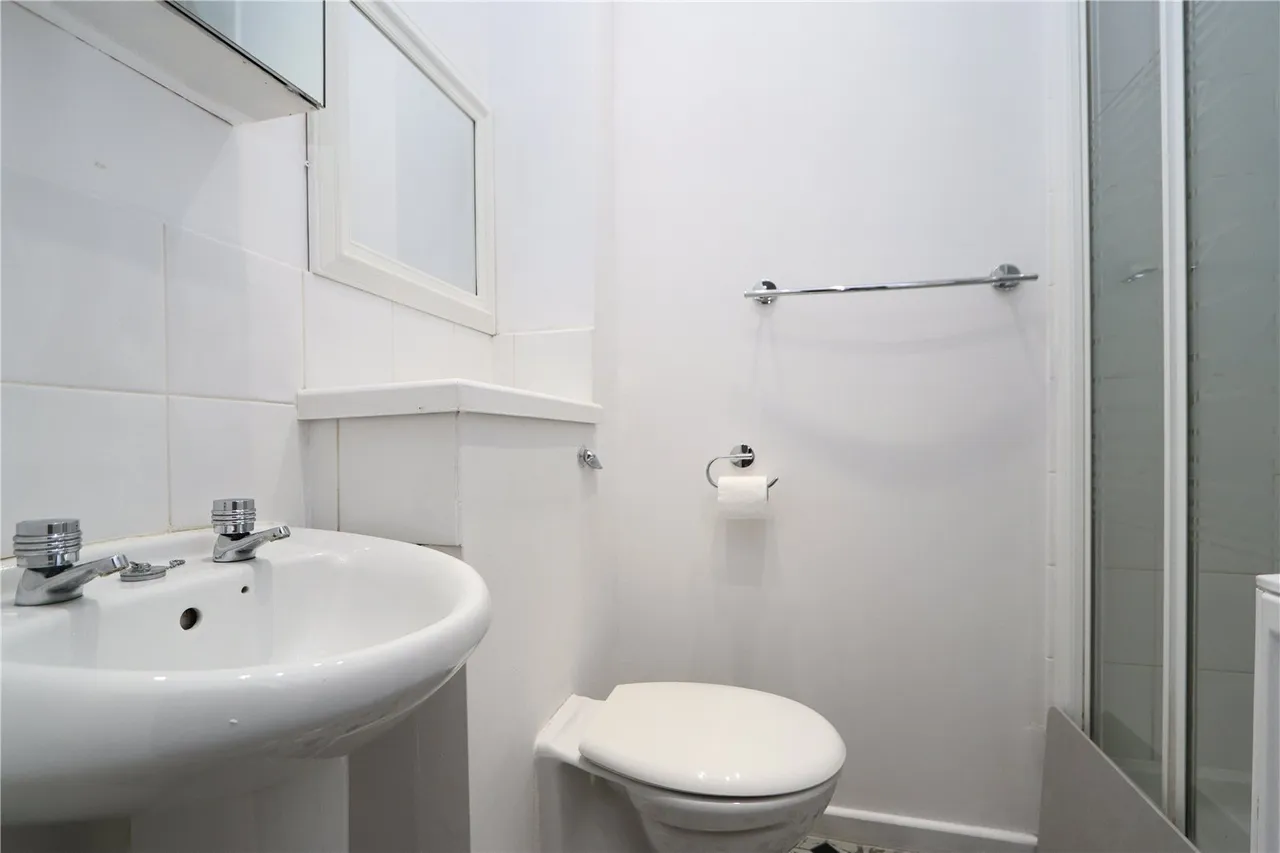 Shenley Brook End, Milton Keynes, photo 11