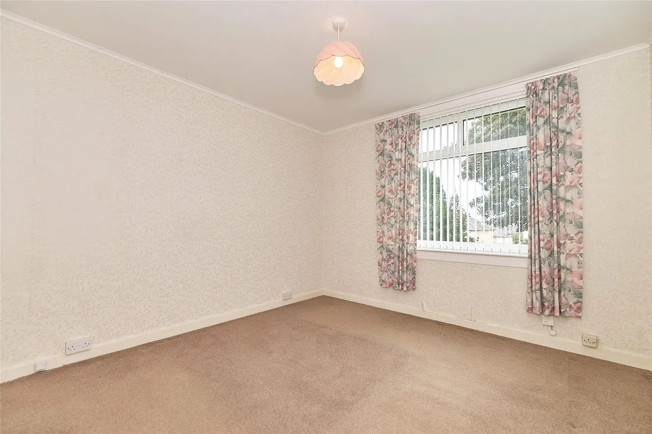 Middlefield Crescent, Aberdeen, AB24, photo 9
