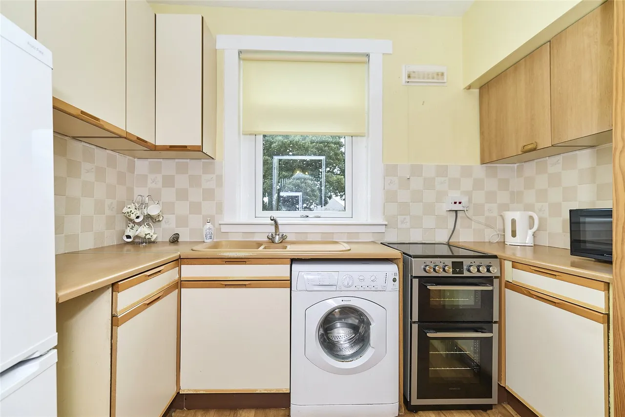 Middlefield Crescent, Aberdeen, AB24, photo 6