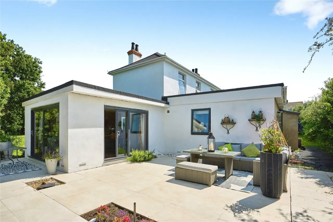 Elm Close, Seaview, PO34, photo 6