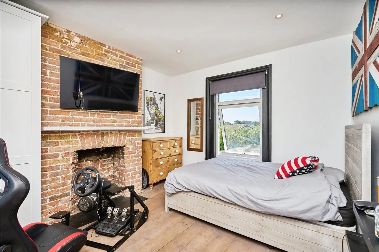 Elm Close, Seaview, PO34, photo 10