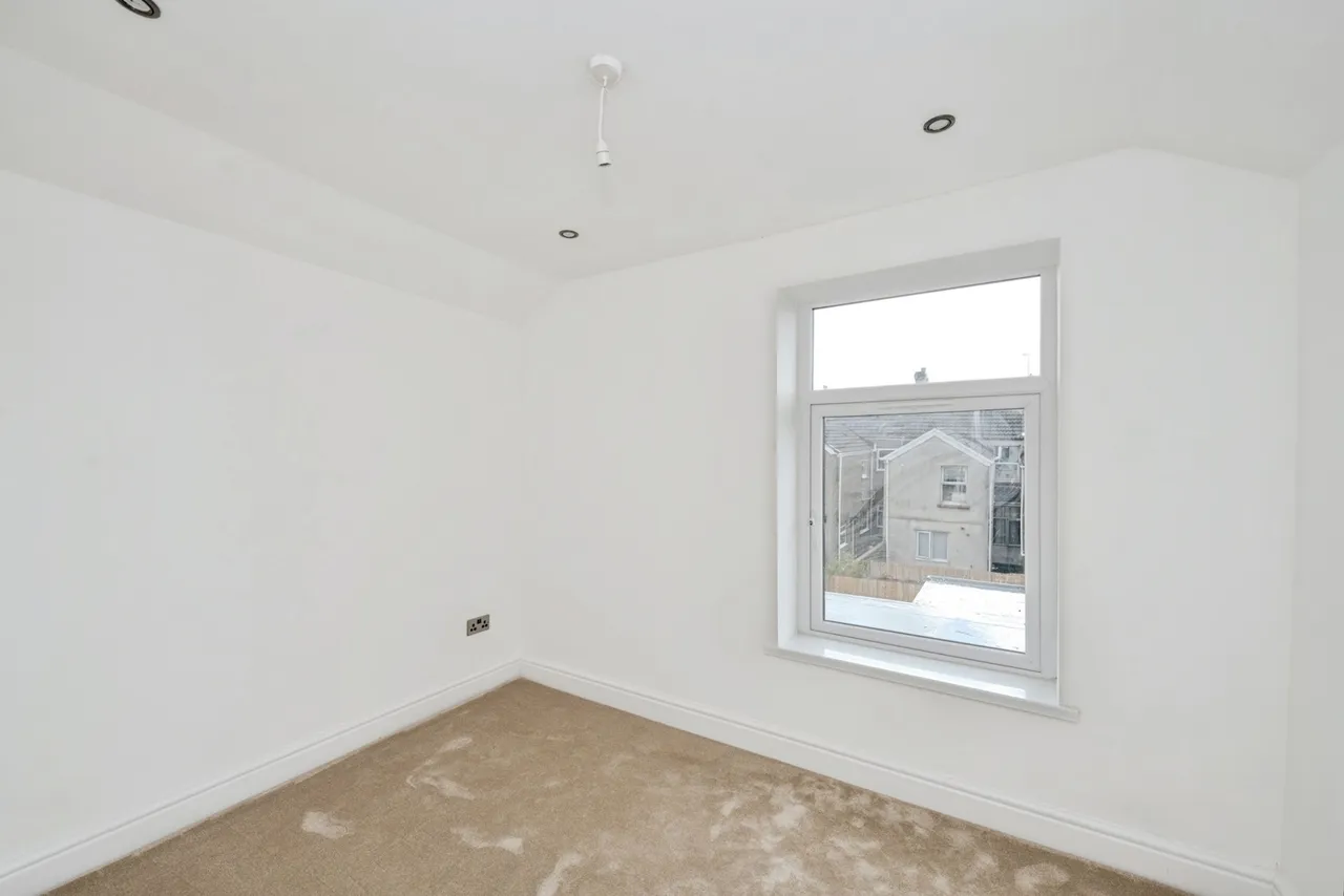 Rhondda Street, Swansea, SA1, photo 11