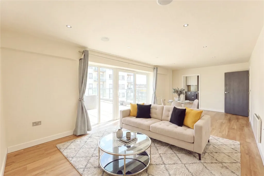 Aerodrome Road, Beaufort Park, NW9, photo 3