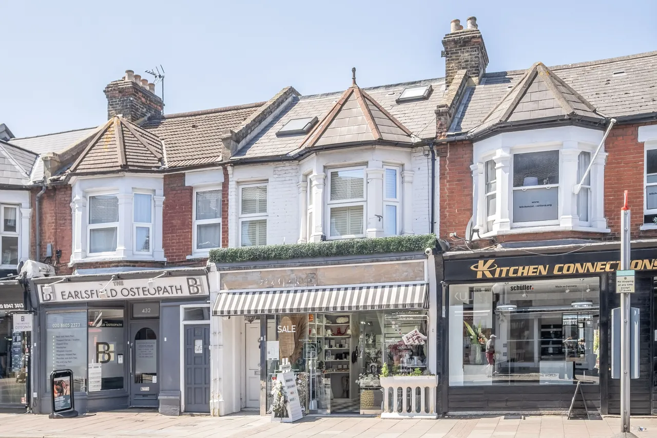Garratt Lane, London, SW18, photo 7