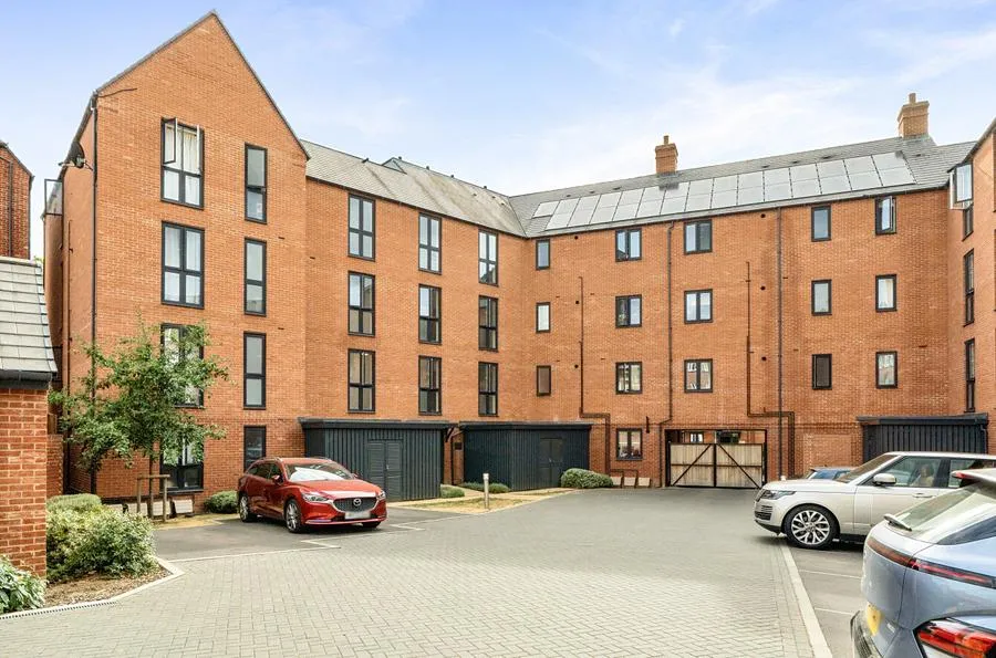 Earle Crescent, Wokingham, RG40, photo 14