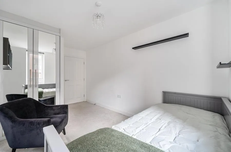 Earle Crescent, Wokingham, RG40, photo 8