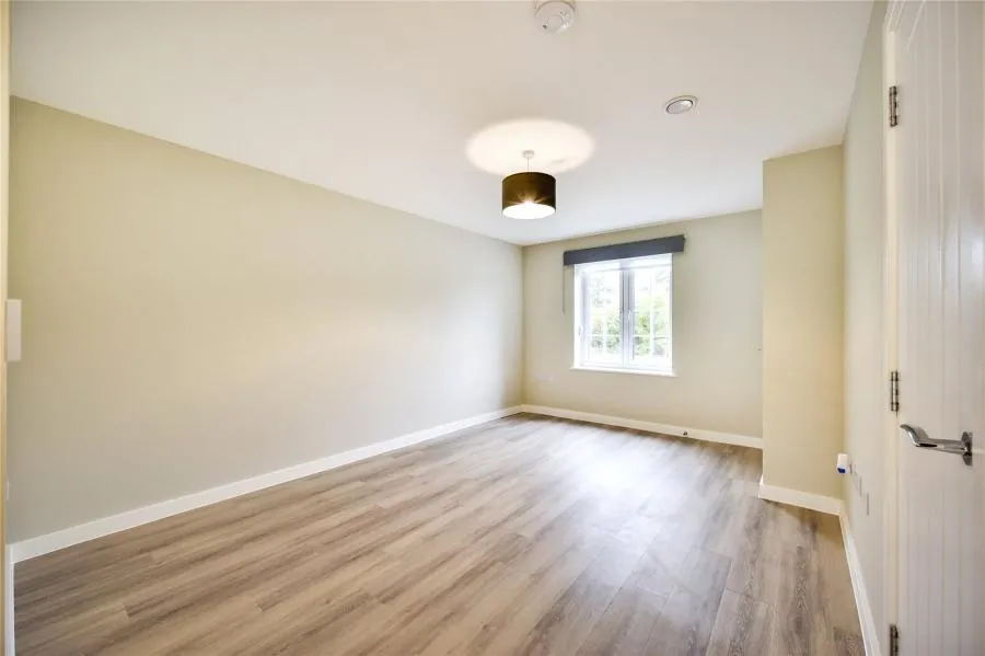 Perry Wood Grove, Aylesford, ME16, photo 2