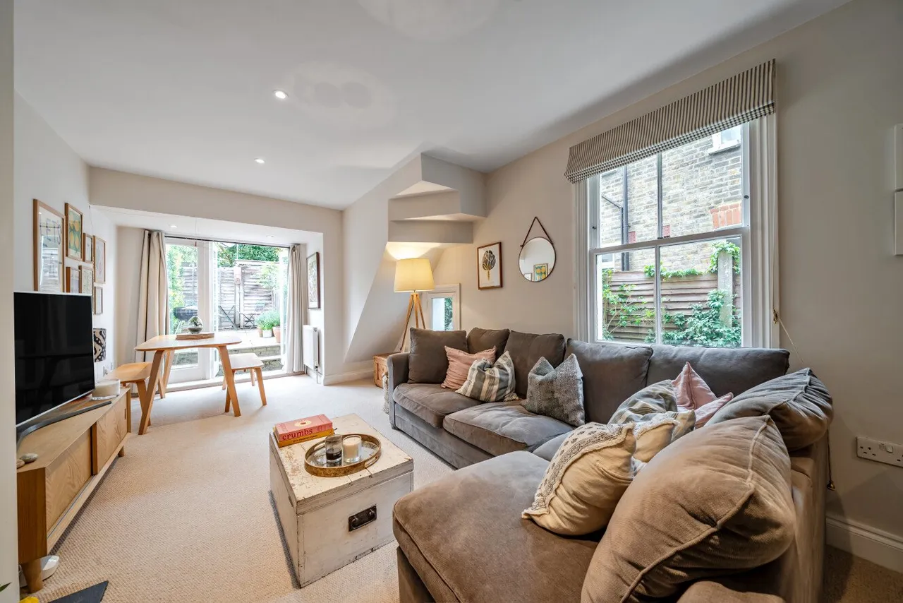 Balvernie Grove, Southfields, London, SW18, photo 2