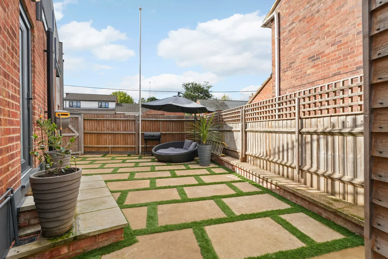New Street, Weedon Bec, NN7, photo 20