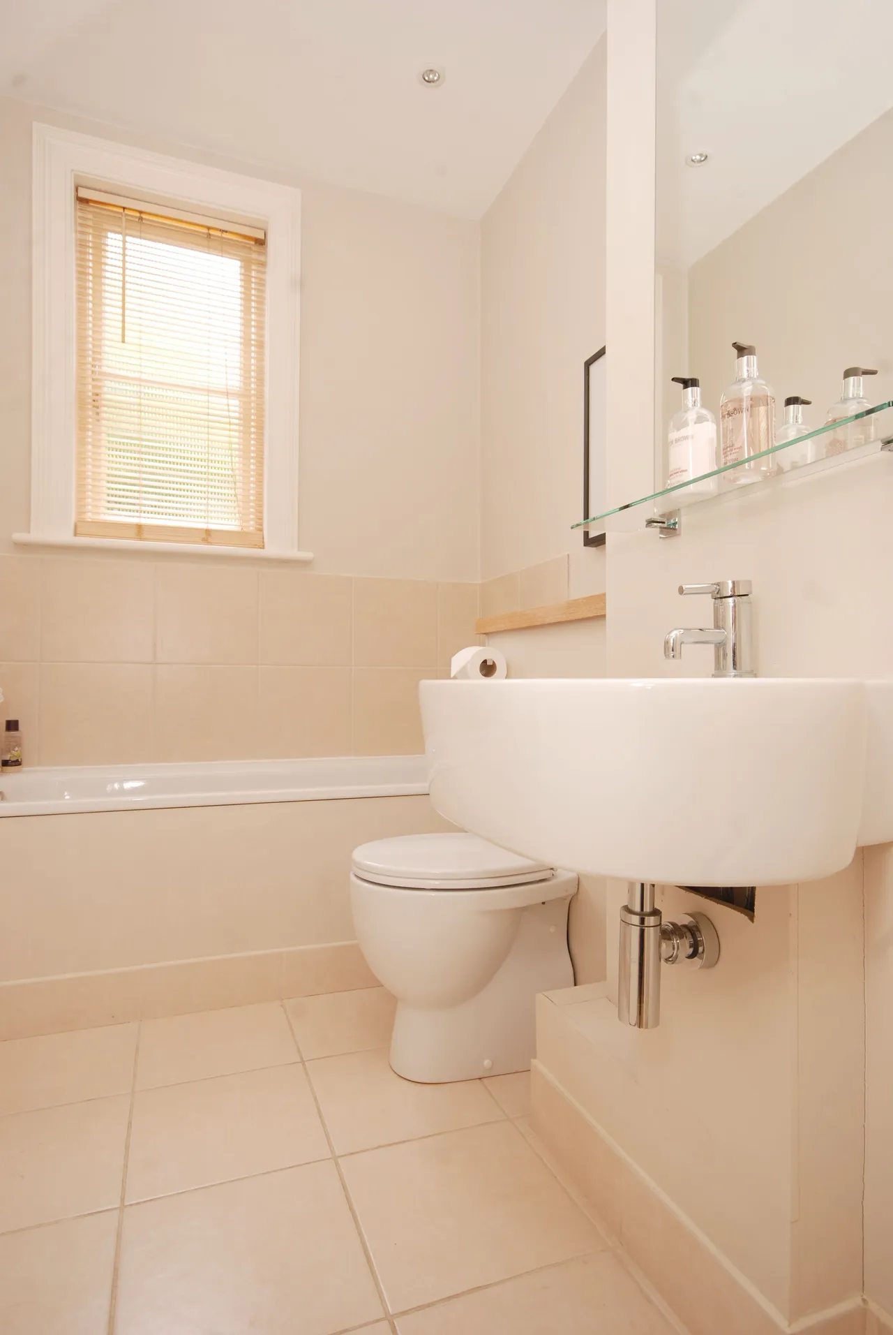 West Byfleet, KT14, photo 6