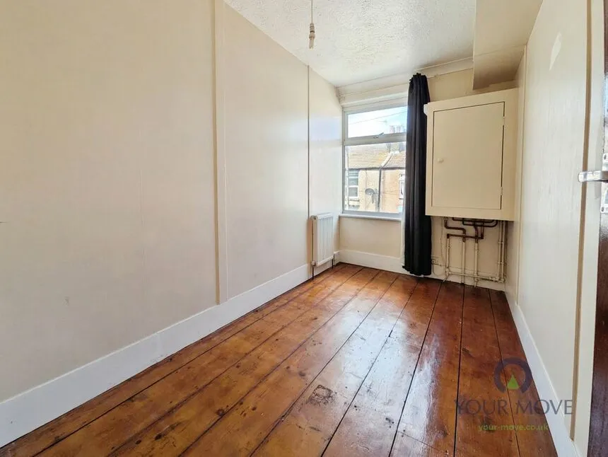 Alma Street, Sheerness, Kent, ME12, photo 5