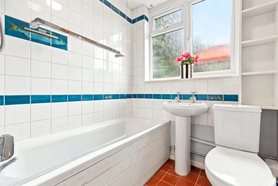 with 2 bedrooms in Bishop's Stortford, CM23, photo 8