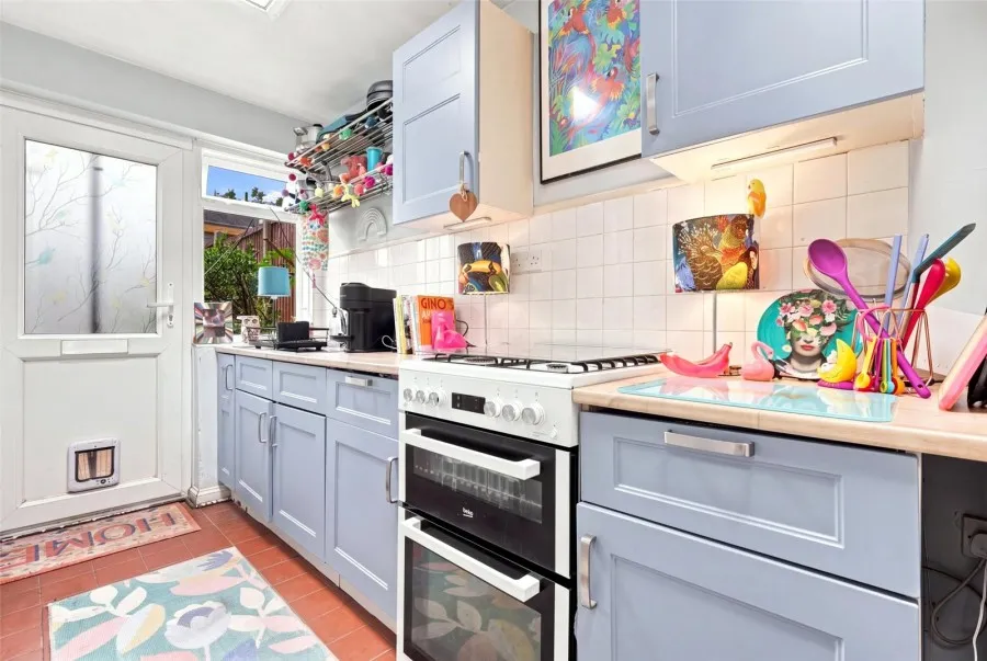 with 2 bedrooms in Bishop's Stortford, CM23, photo 3