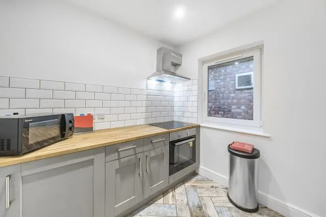 Bartholomew Street, Newbury, RG14, photo 3