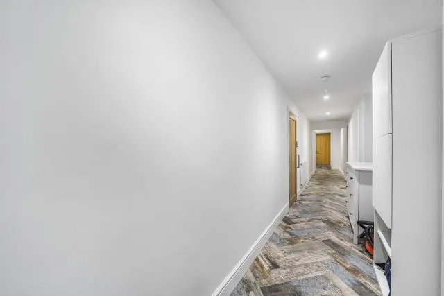Bartholomew Street, Newbury, RG14, photo 10