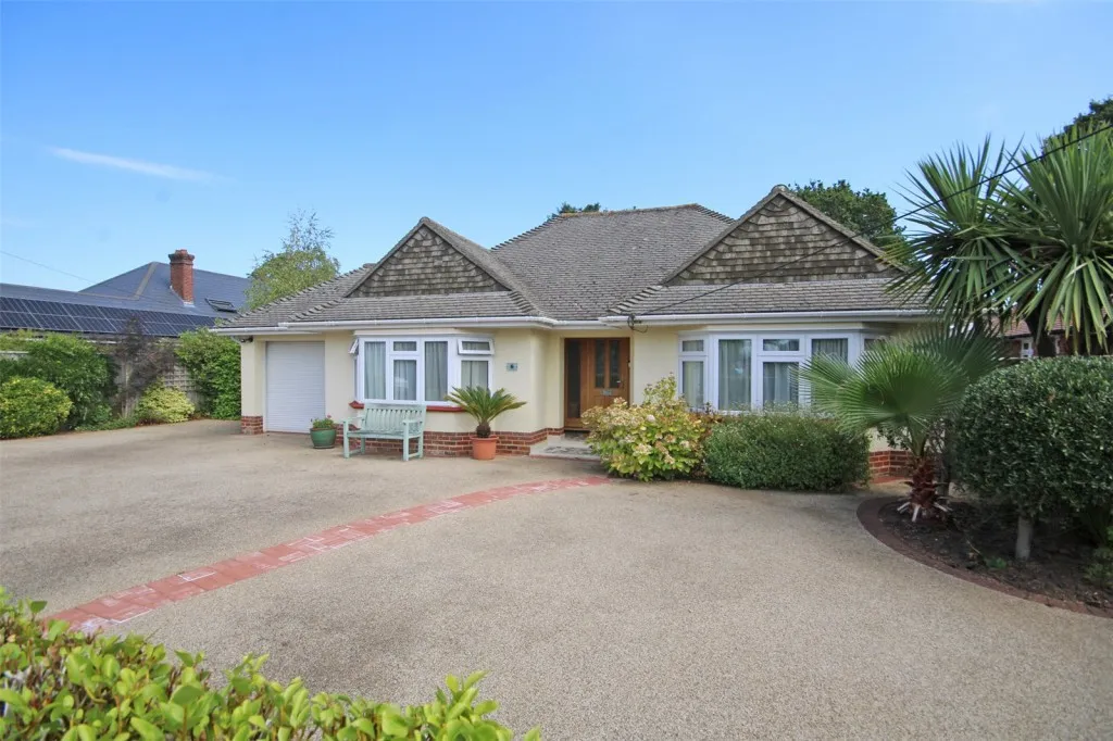 New Milton, Hampshire, photo 18