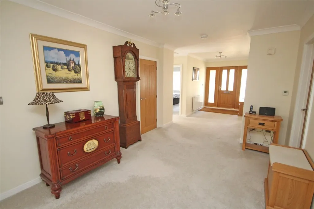 New Milton, Hampshire, photo 13