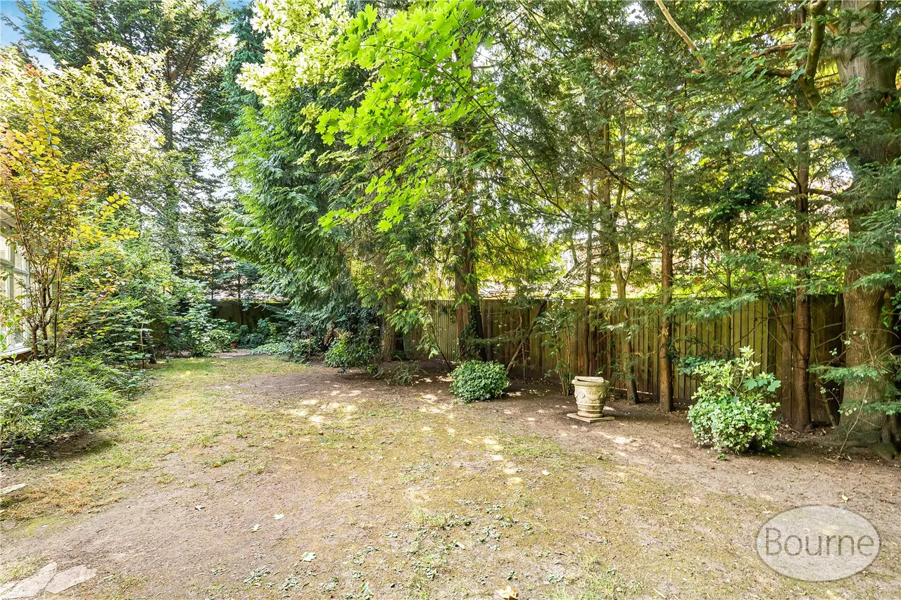 Horseshoe Lane West, Guildford, GU1, photo 26
