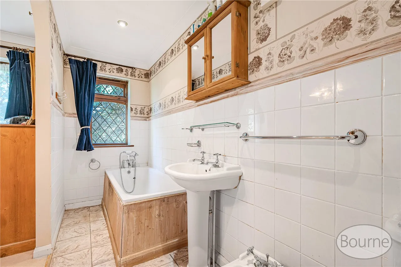 Horseshoe Lane West, Guildford, GU1, photo 22