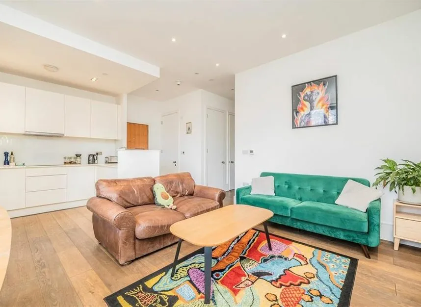 Palmers Road, Bethnal Green, E2, photo 5