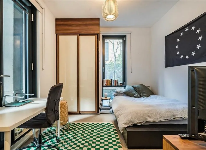Palmers Road, Bethnal Green, E2, photo 9
