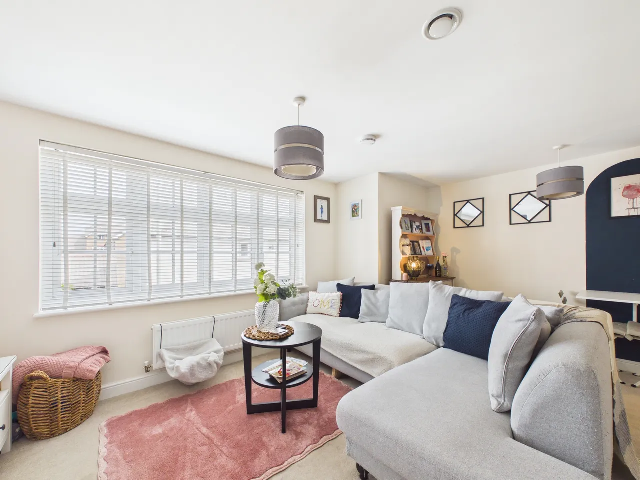 Flat 5, 66 Honeysuckle Avenue, Cheltenham, GL53 0AT, photo 2