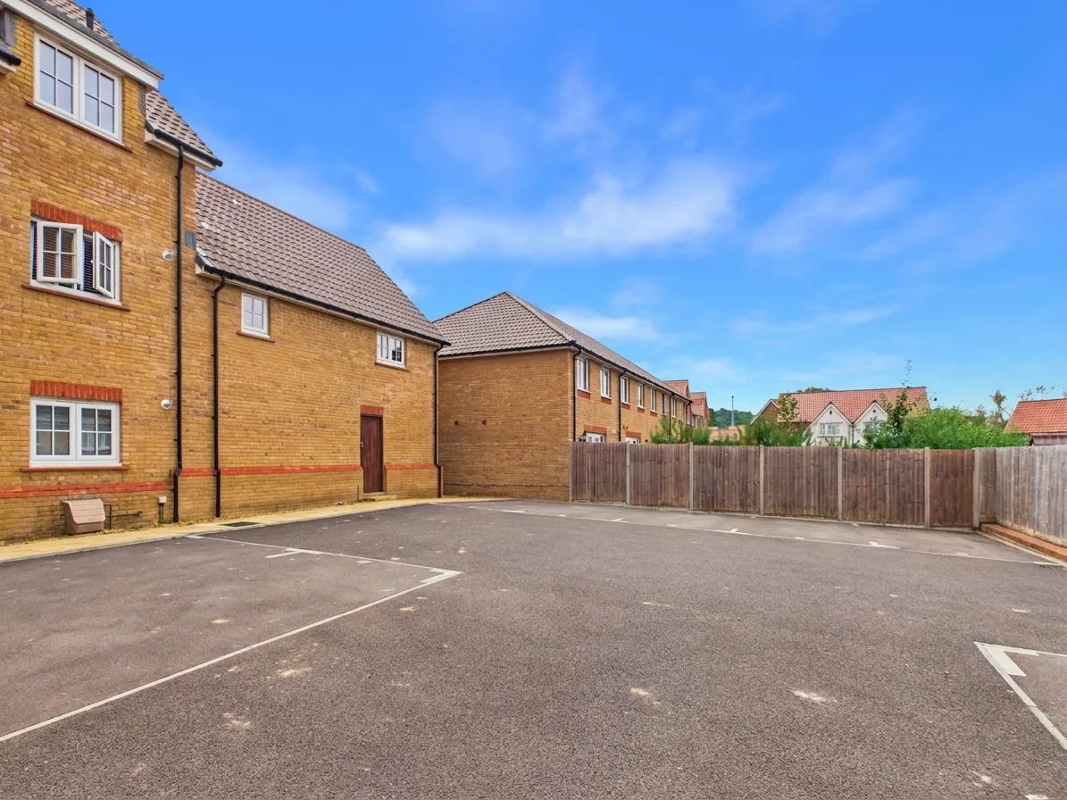 Flat 5, 66 Honeysuckle Avenue, Cheltenham, GL53 0AT, photo 13