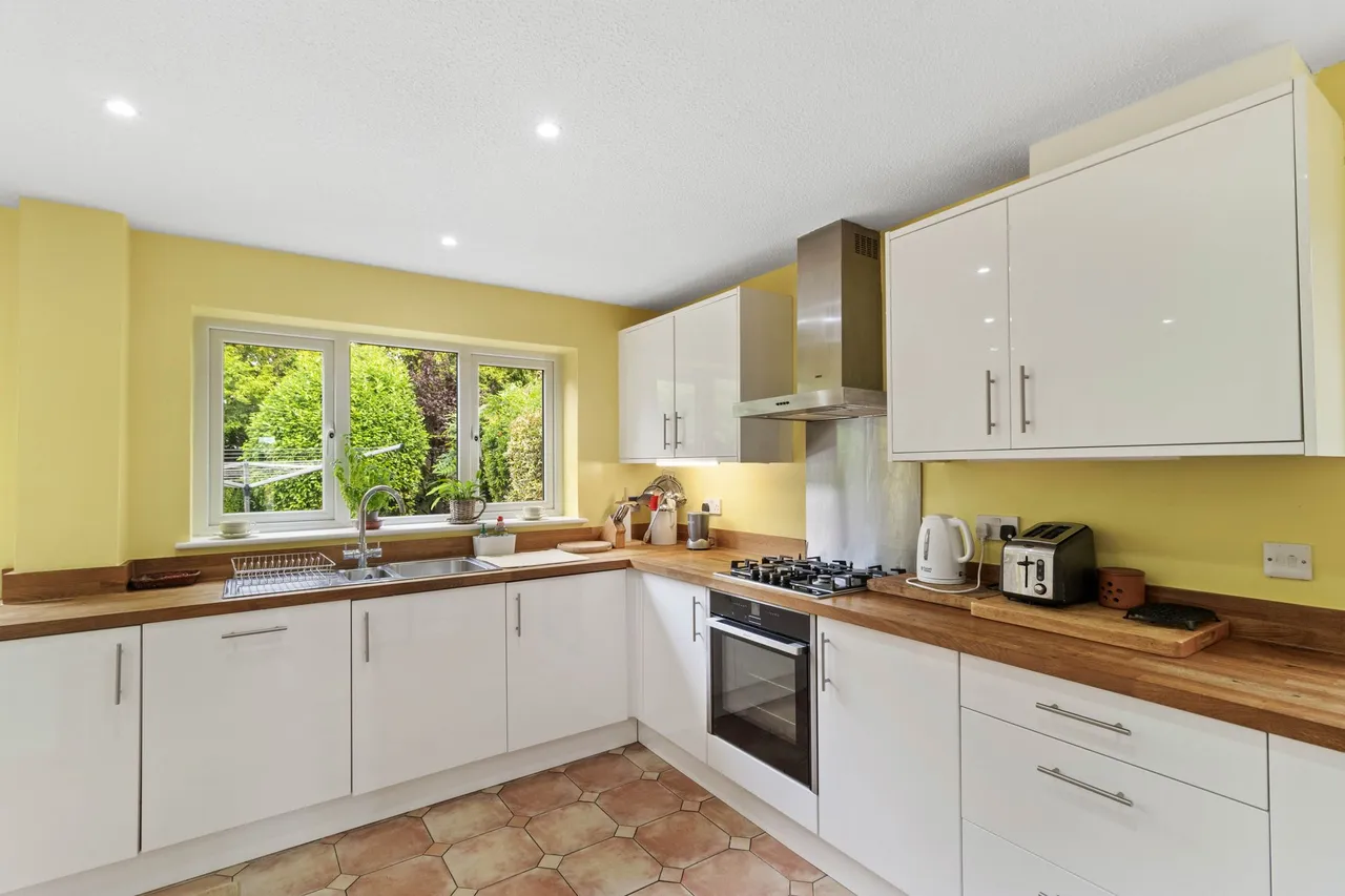 Woodford Close, Thelwall, Warrington, Warrington, WA4 2NA, photo 7