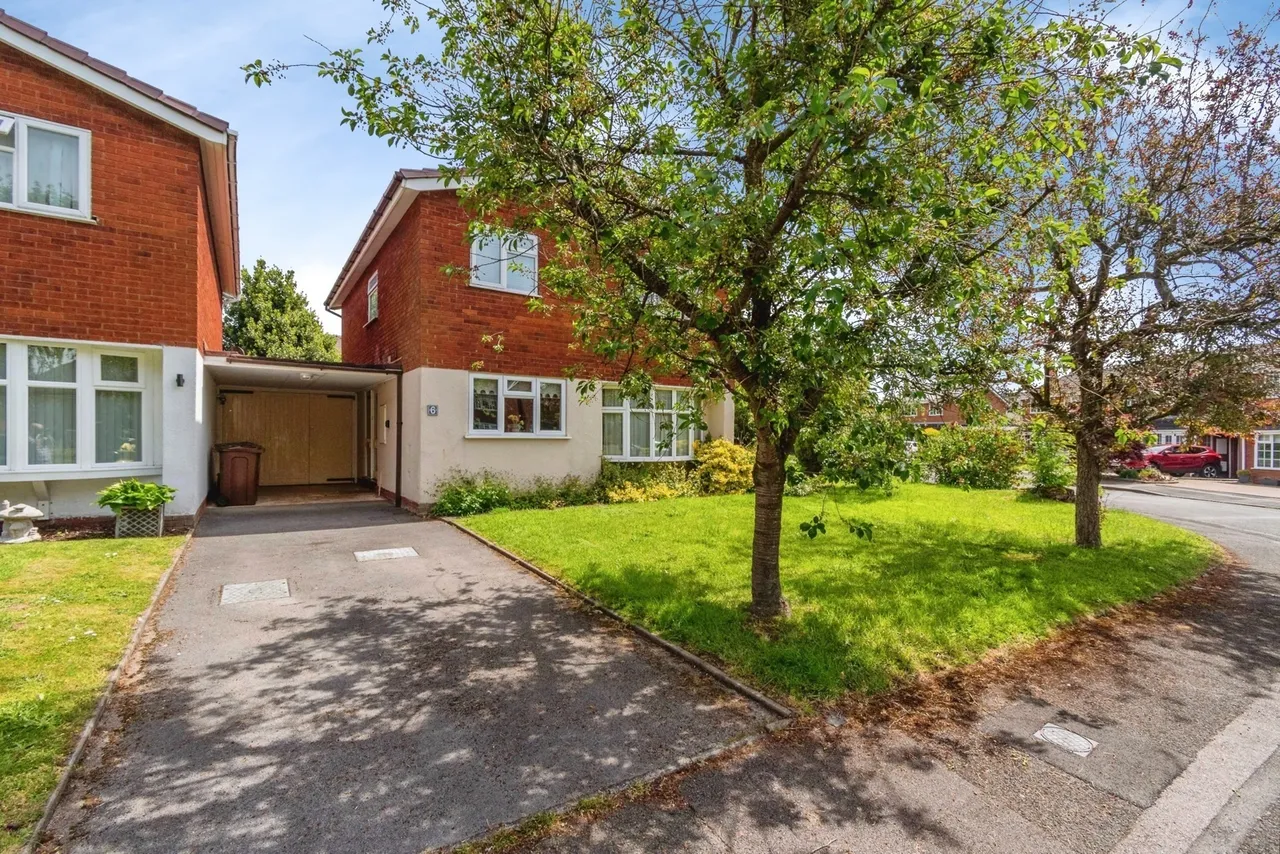 St. Lukes Close, Cannock, Staffordshire, WS11, photo 15