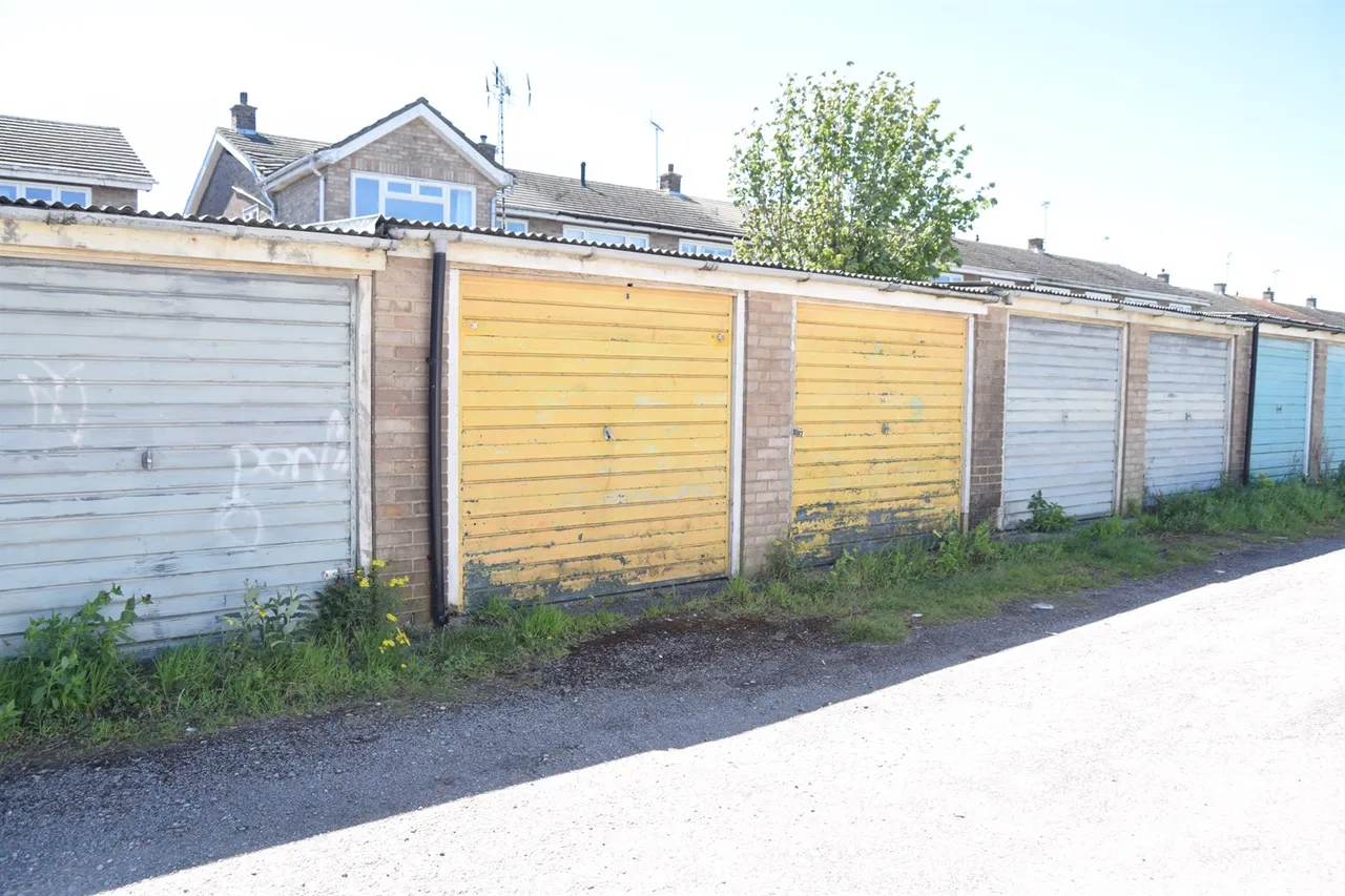 Meon Close, Chelmsford, CM1, photo 4