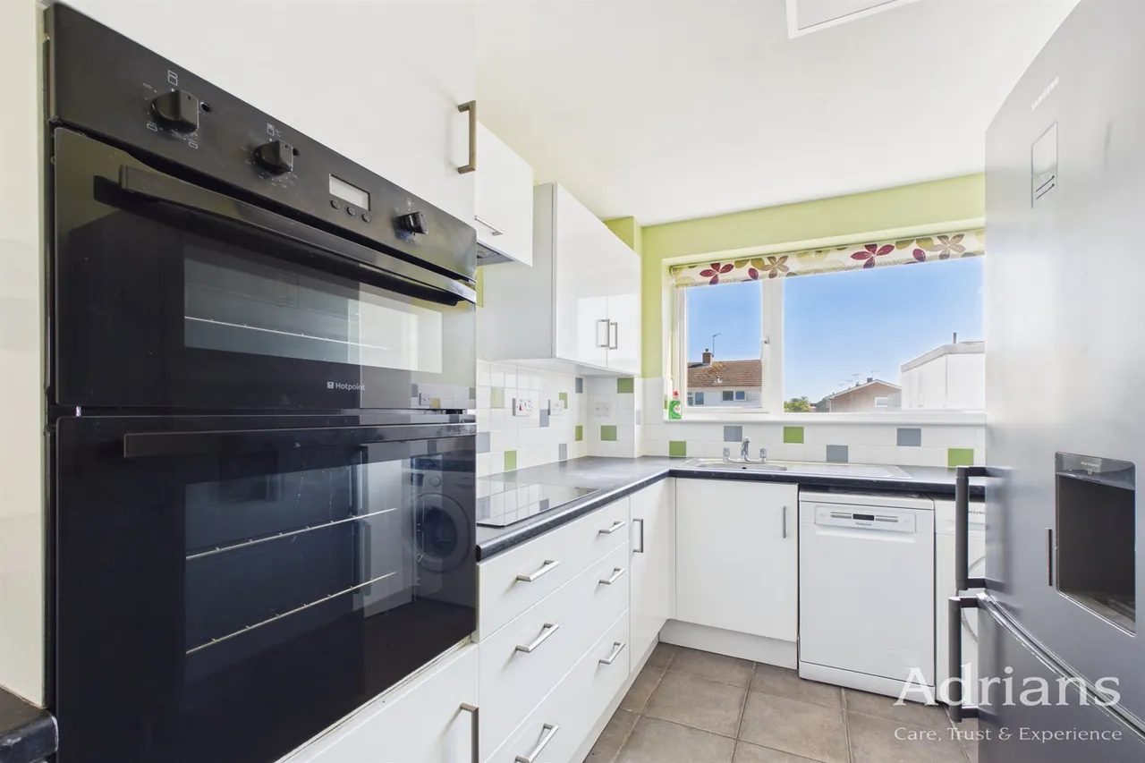 Meon Close, Chelmsford, CM1, photo 2